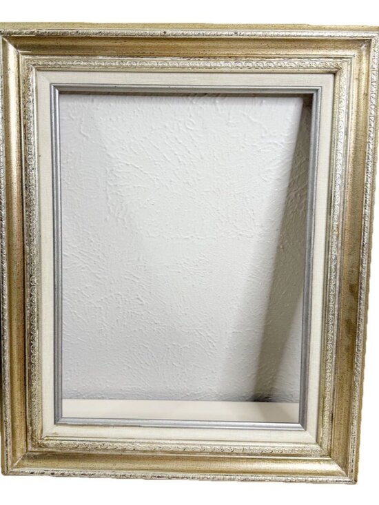 Unbranded Other - VTG Wood Silver Gold Gilded Linen Rectangle Frame 17x21.5 Fits 10.5x15.5 GUC